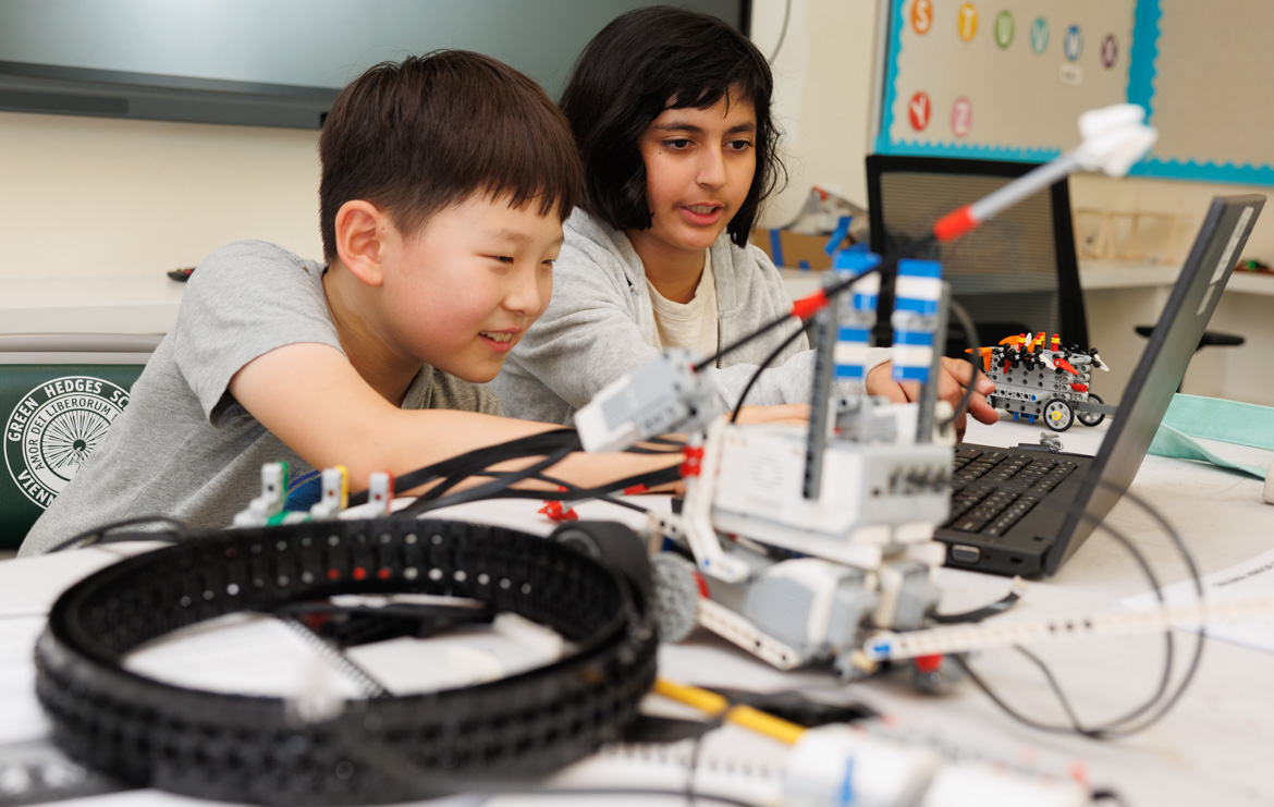 Drones and Robotics Courses for Grades 4-6